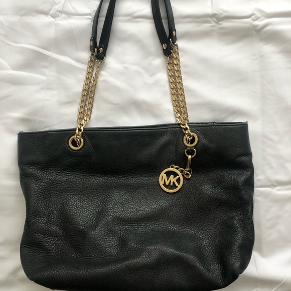 Michael Kors purse - Picture 1 of 8